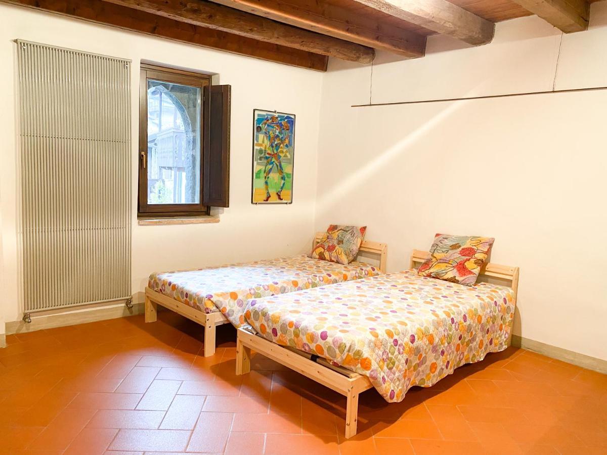 Casa Vacanze Di Arlecchino San Giovanni Bianco Extérieur photo